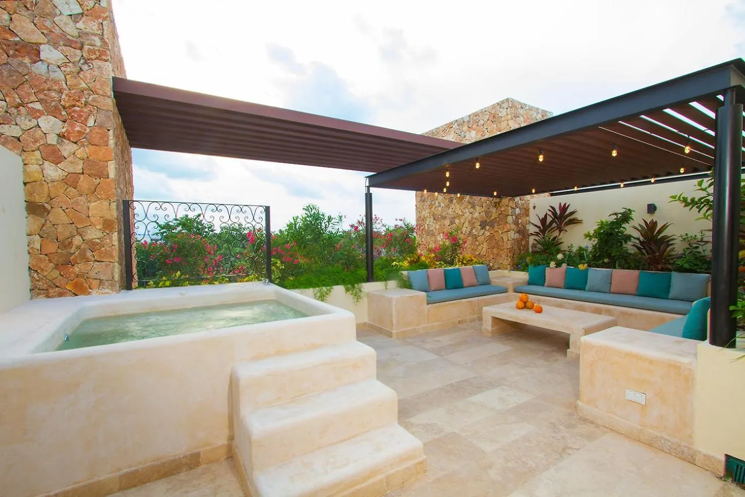 Apartment 3Br Penthouse With Private Rooftop And Jacuzzi And Beach Club Access Tulum